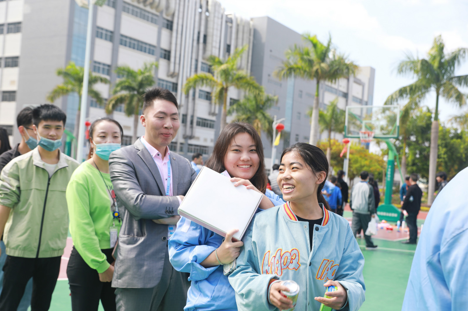 就地過年，年味不減—我在勝宏挺好的